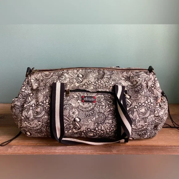 Sakroots Artist Circle Travel Duffle Bag - Picture 4 of 10